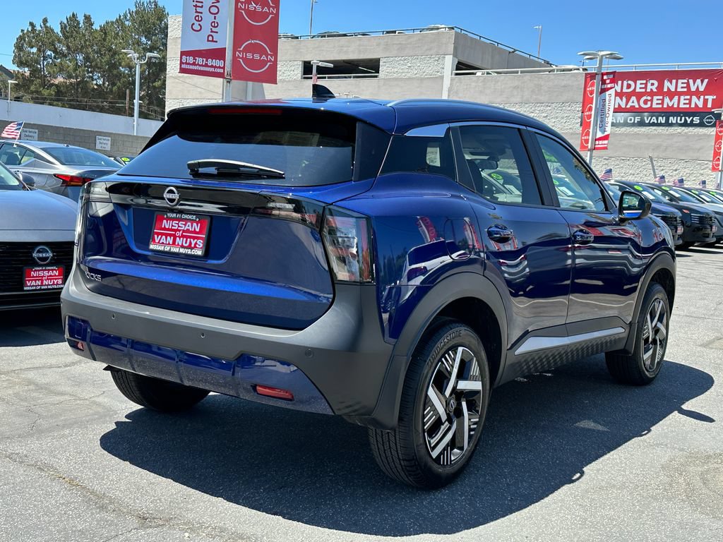 Used 2026 Nissan Kicks SV FWD image 7