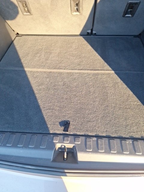 Used 2018 Chevrolet Equinox LT w/ Sun & Infotainment Package image 8