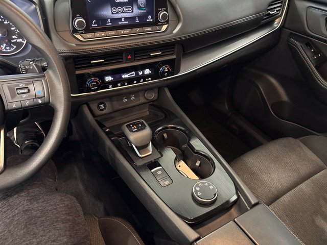 Used 2024 Nissan Rogue SV AWD/4WD image 27