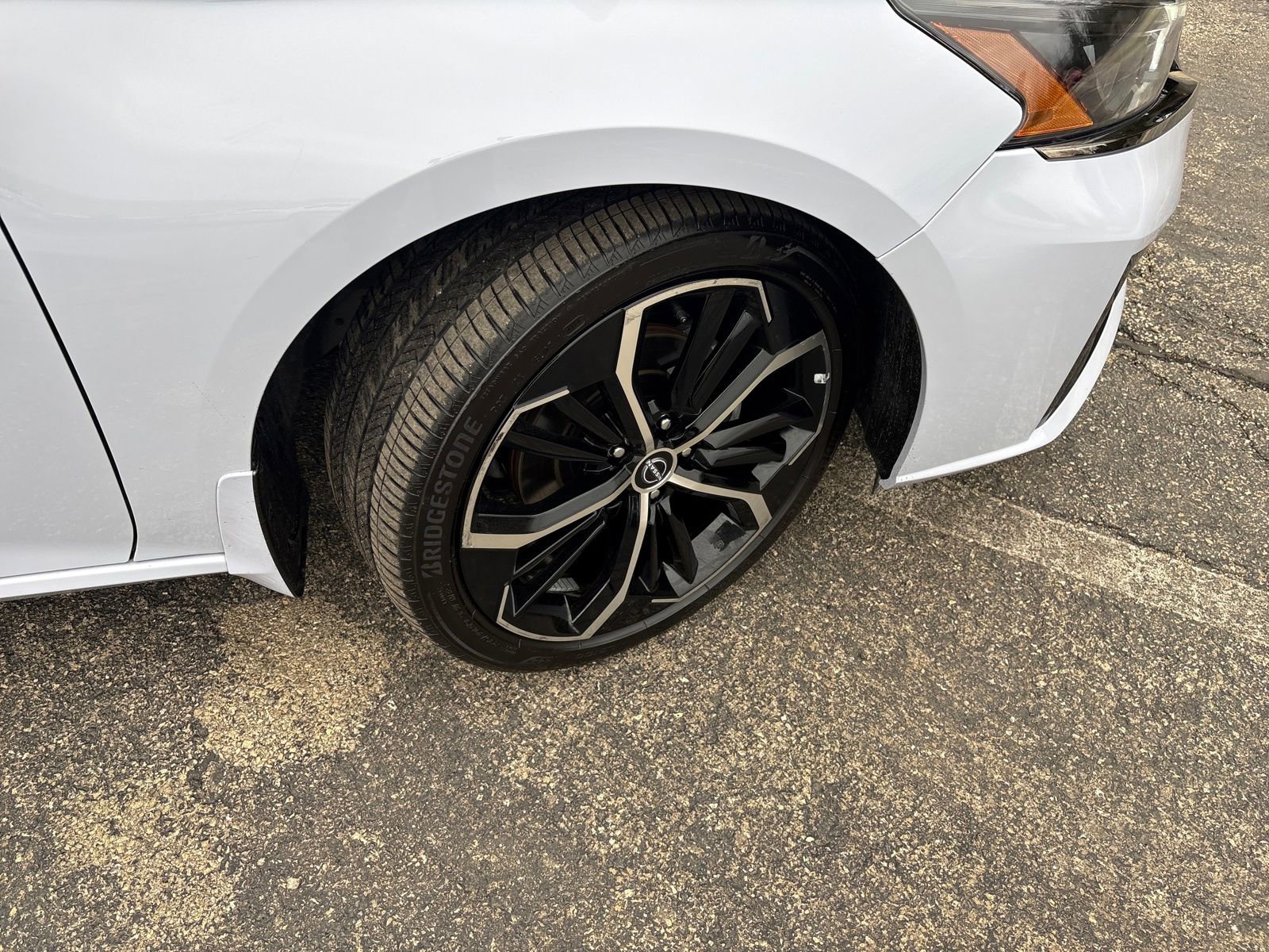 Used 2025 Nissan Altima 2.5 SR image 33