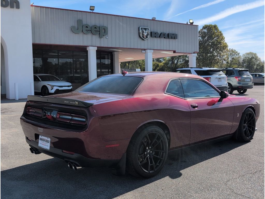 Used 2022 Dodge Challenger R/T Scat Pack w/ Dynamics Package image 5