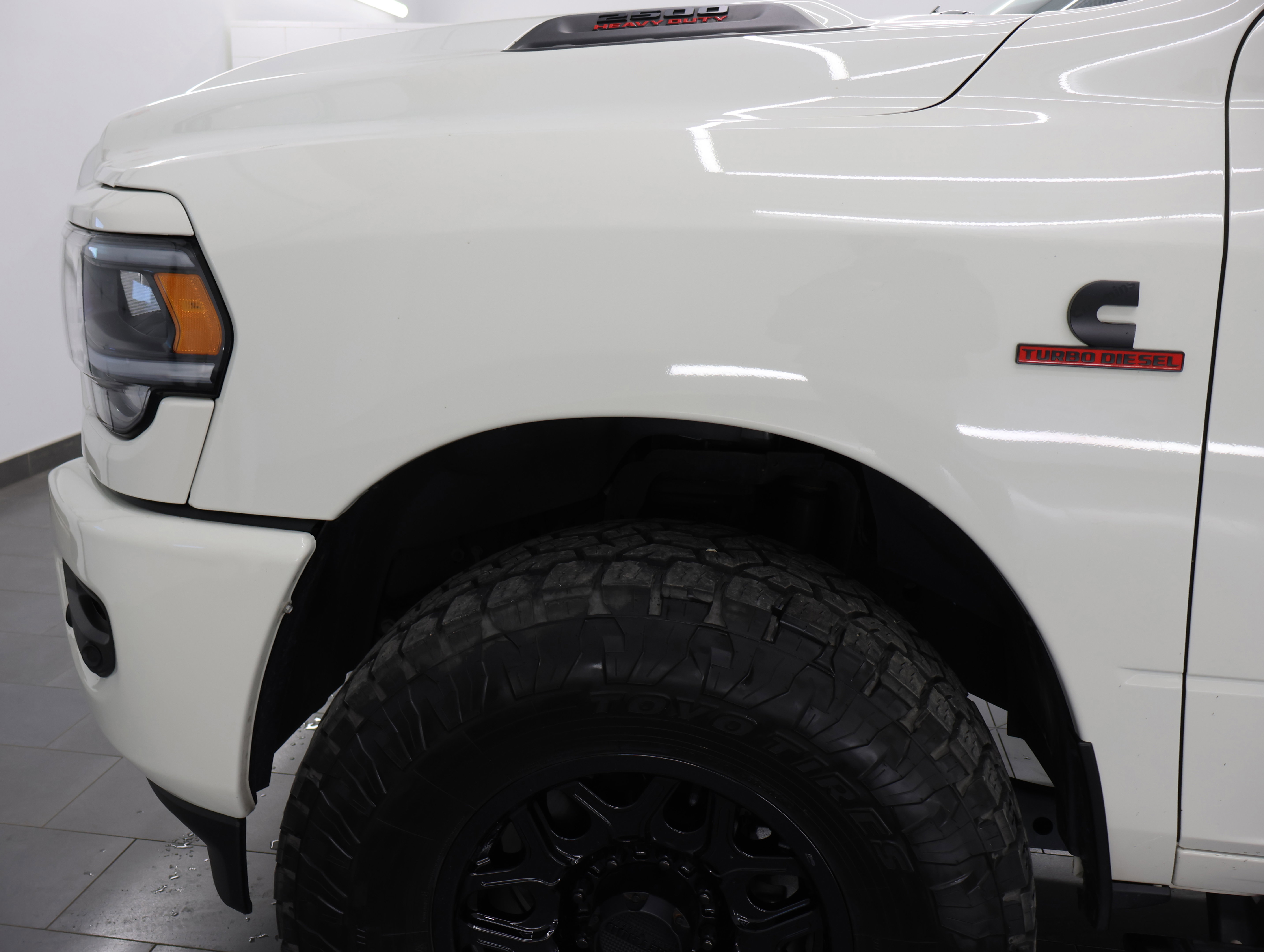 Used 2024 RAM 2500 Laramie w/ Night Edition image 40