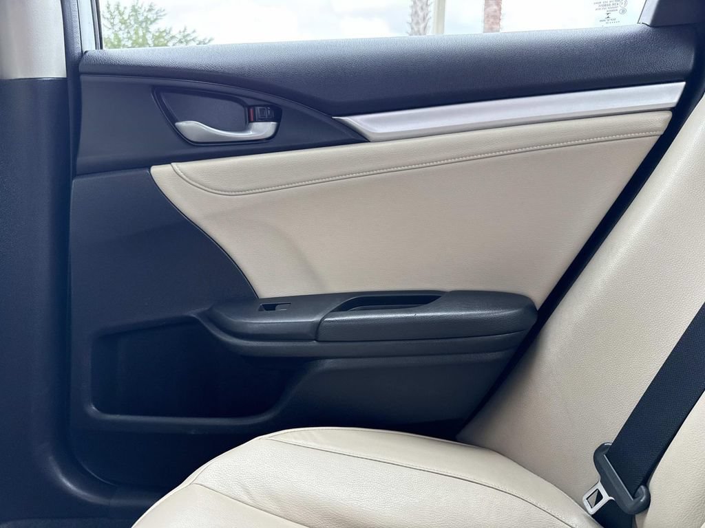 Used 2017 Honda Civic EX-L image 18