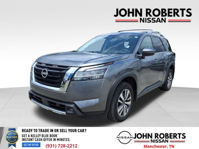 Used 2023 Nissan Pathfinder SL AWD/4WD image 12