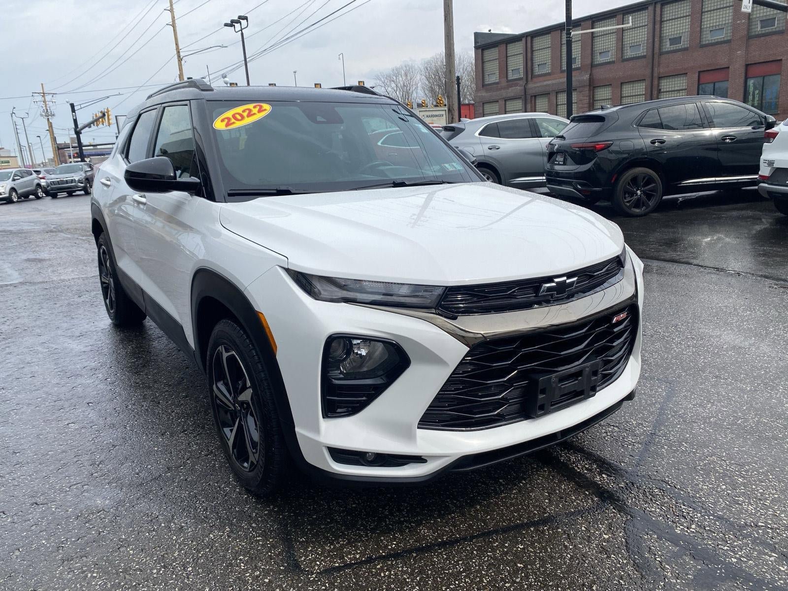 Certified 2022 Chevrolet TrailBlazer RS w/ Sun and Liftgate Package AWD/4WD image 9