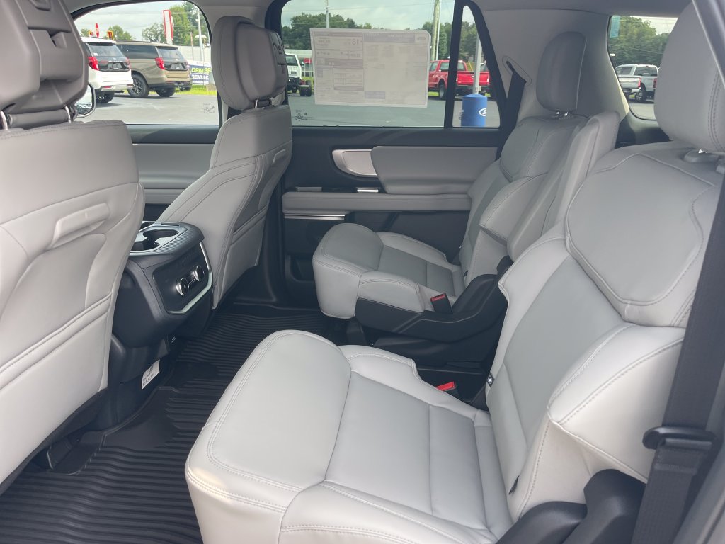 New 2027 Ford Expedition Max Active AWD/4WD image 14