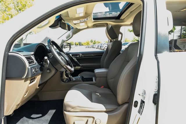 Used 2022 Lexus GX 460 Premium AWD/4WD image 4