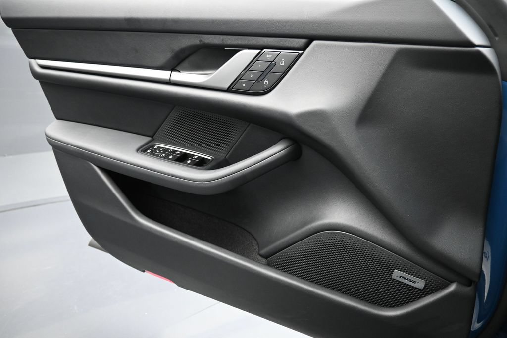 Certified 2026 Porsche Taycan RWD image 24