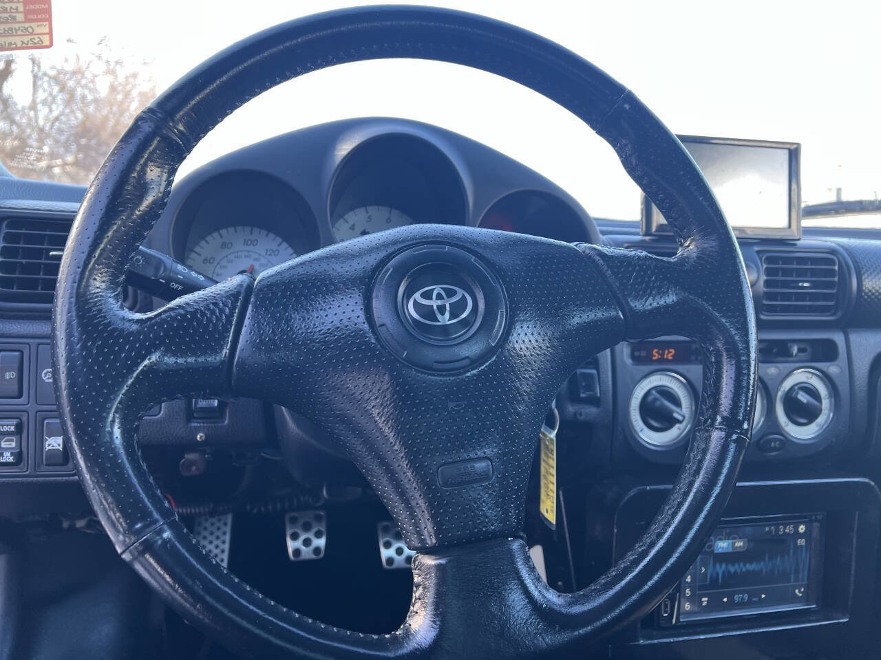 Used 2003 Toyota MR2 Base 2dr Convertible image 27