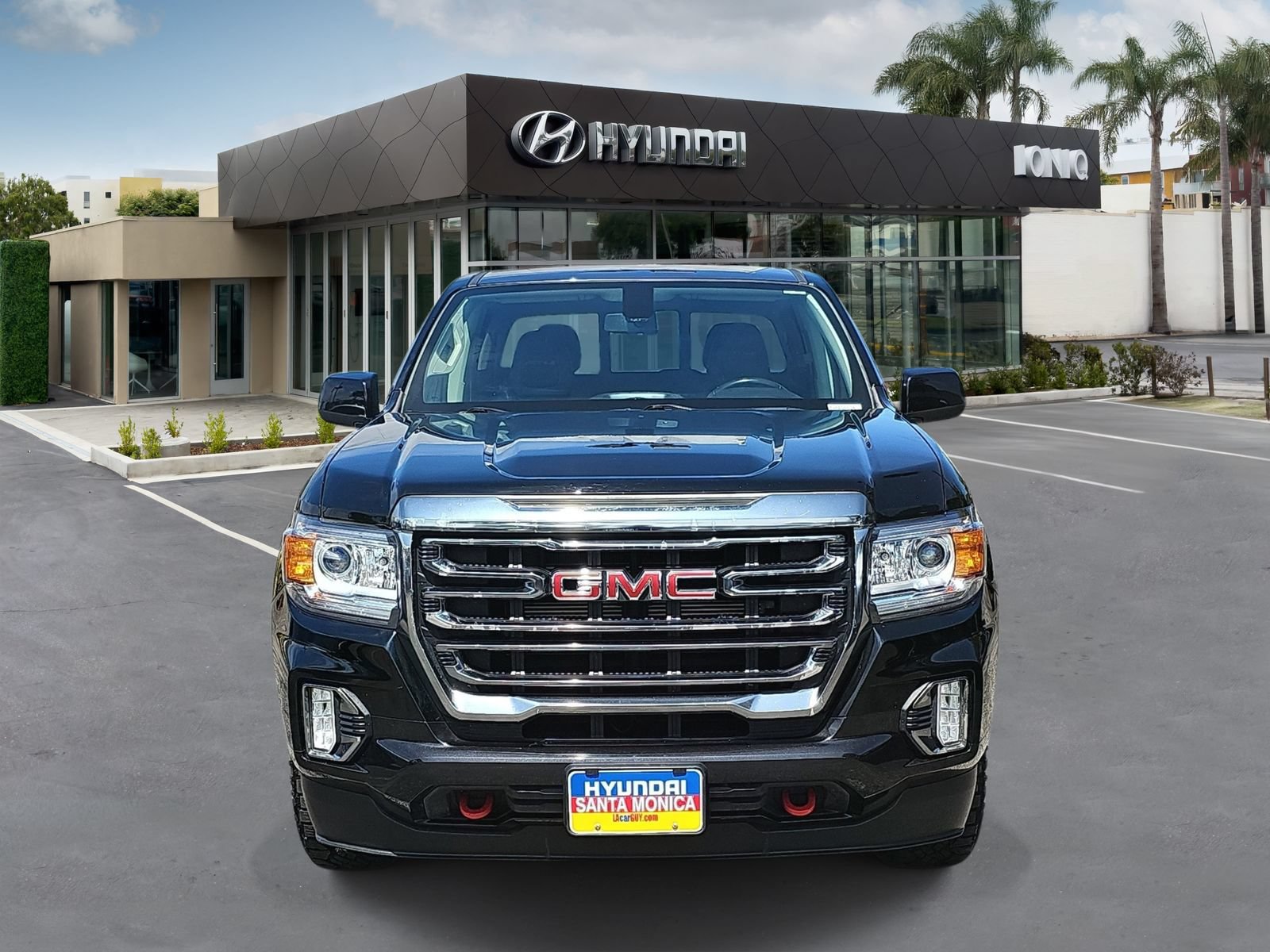 Used 2021 GMC Canyon AT4 w/ Trailering Package AWD/4WD image 8
