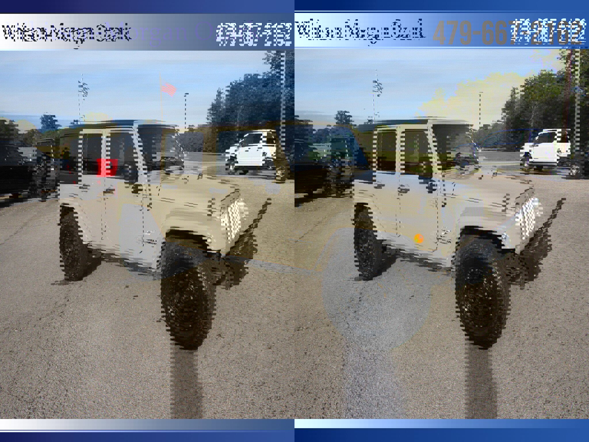 Used 2017 Jeep Wrangler Unlimited Sahara w/ Dual Top Group image 19