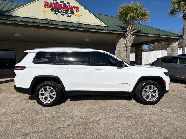 Used 2023 Jeep Grand Cherokee L Limited w/ Luxury Tech Group II image 4