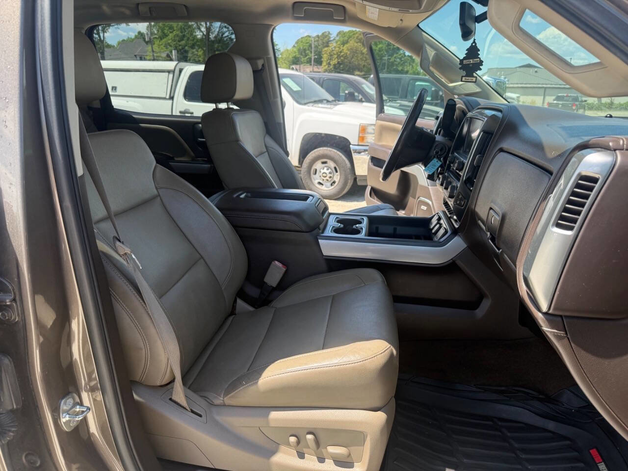 Used 2015 Chevrolet Silverado 2500 LTZ w/ Duramax Plus Package image 25