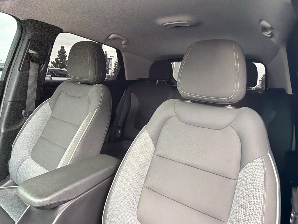 Used 2021 Chevrolet TrailBlazer LT w/ Convenience Package FWD image 26