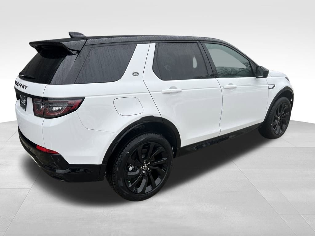 Used 2025 Land Rover Discovery Sport Dynamic SE image 8