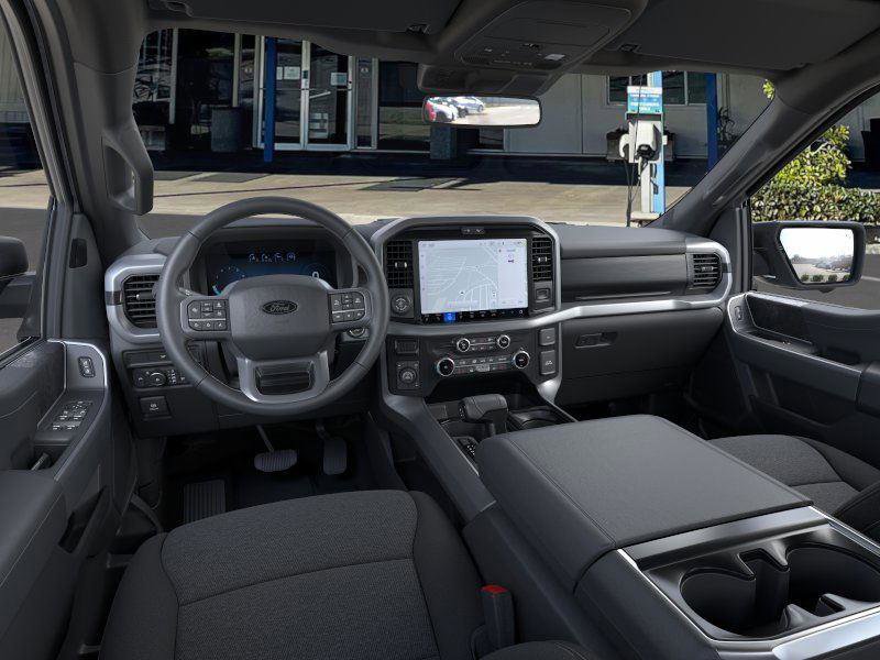 New 2026 Ford F150 XLT w/ Equipment Group 302A MID image 9