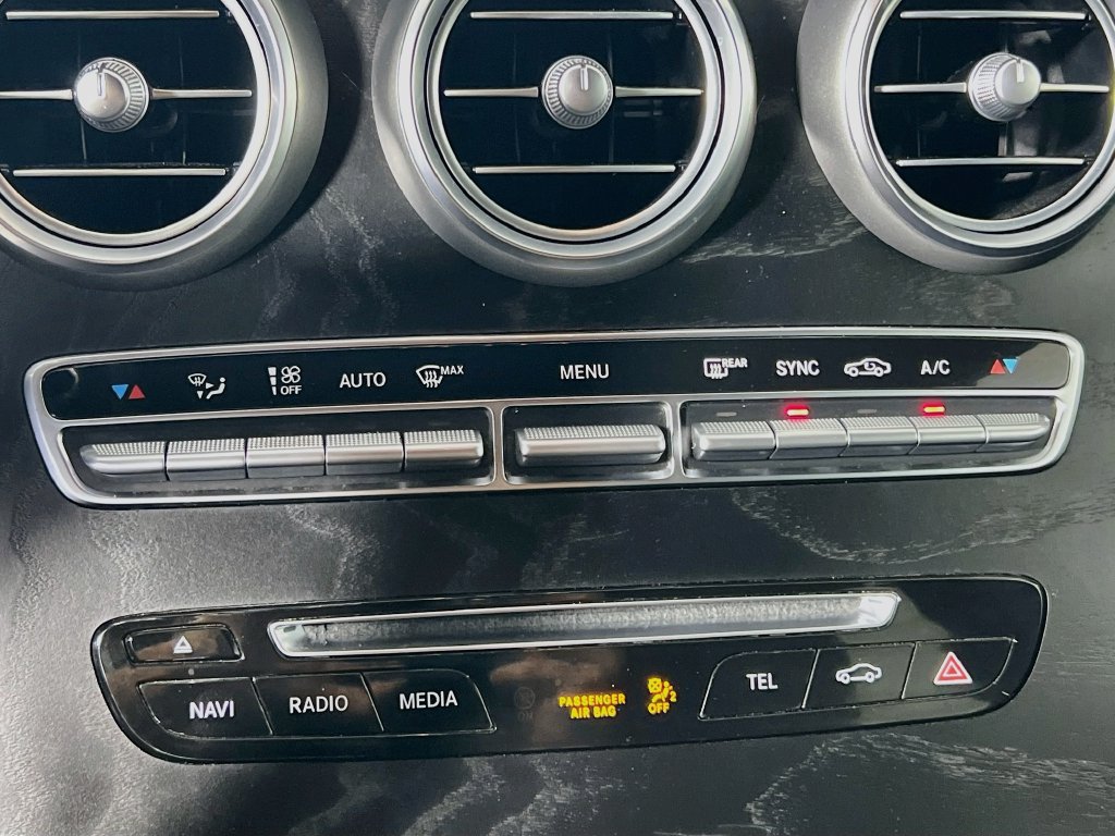 Used 2018 Mercedes-Benz GLC 300 image 15