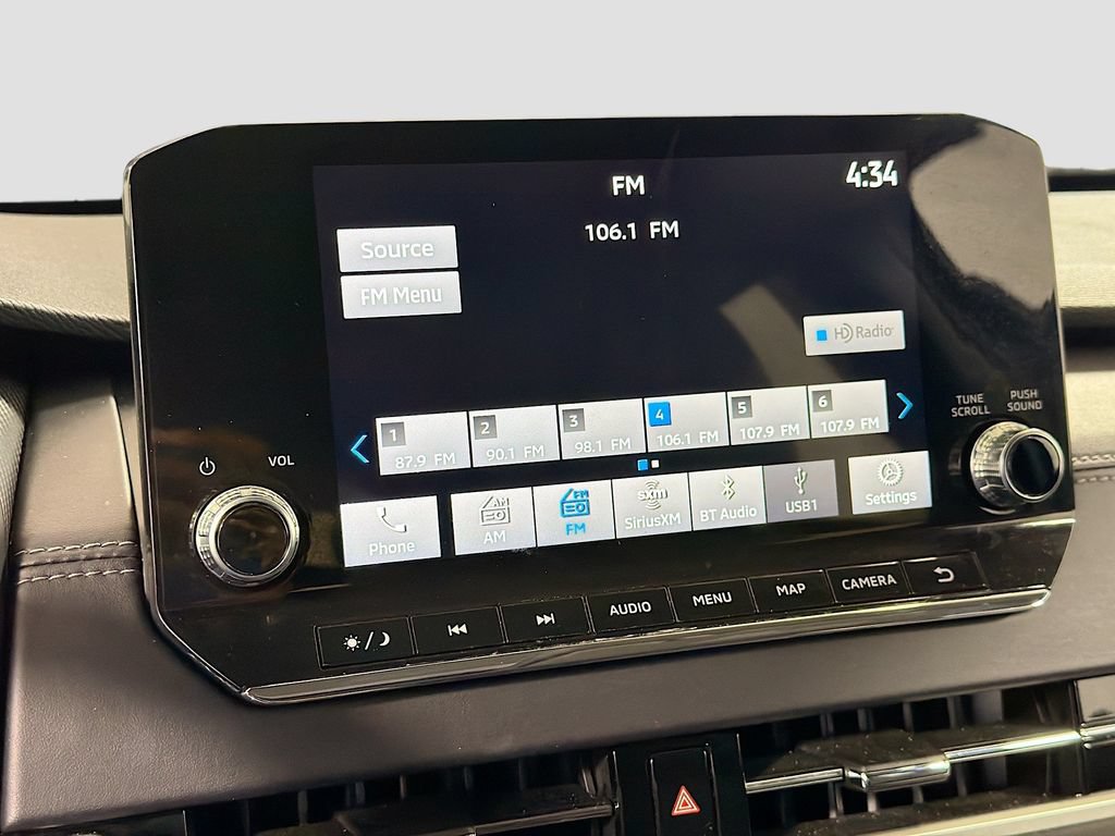 Used 2024 Mitsubishi Outlander SE AWD/4WD image 16