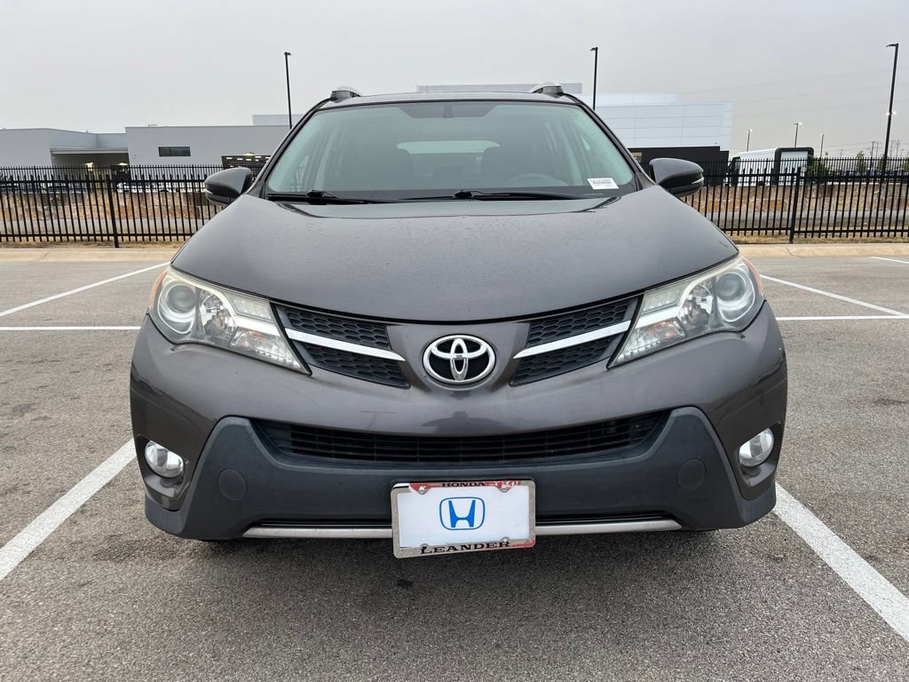 Used 2015 Toyota RAV4 XLE FWD image 2
