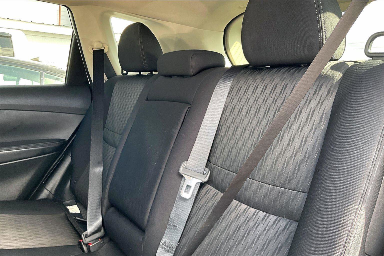 Used 2018 Nissan Rogue SV FWD image 5