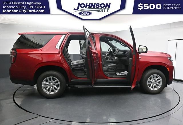 Used 2023 Chevrolet Tahoe LT w/ Luxury Package AWD/4WD image 39