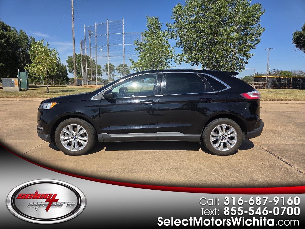 Used 2021 Ford Edge Titanium FWD image 1