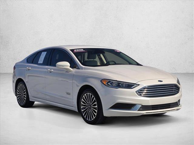 Used 2018 Ford Fusion Energi SE image 3