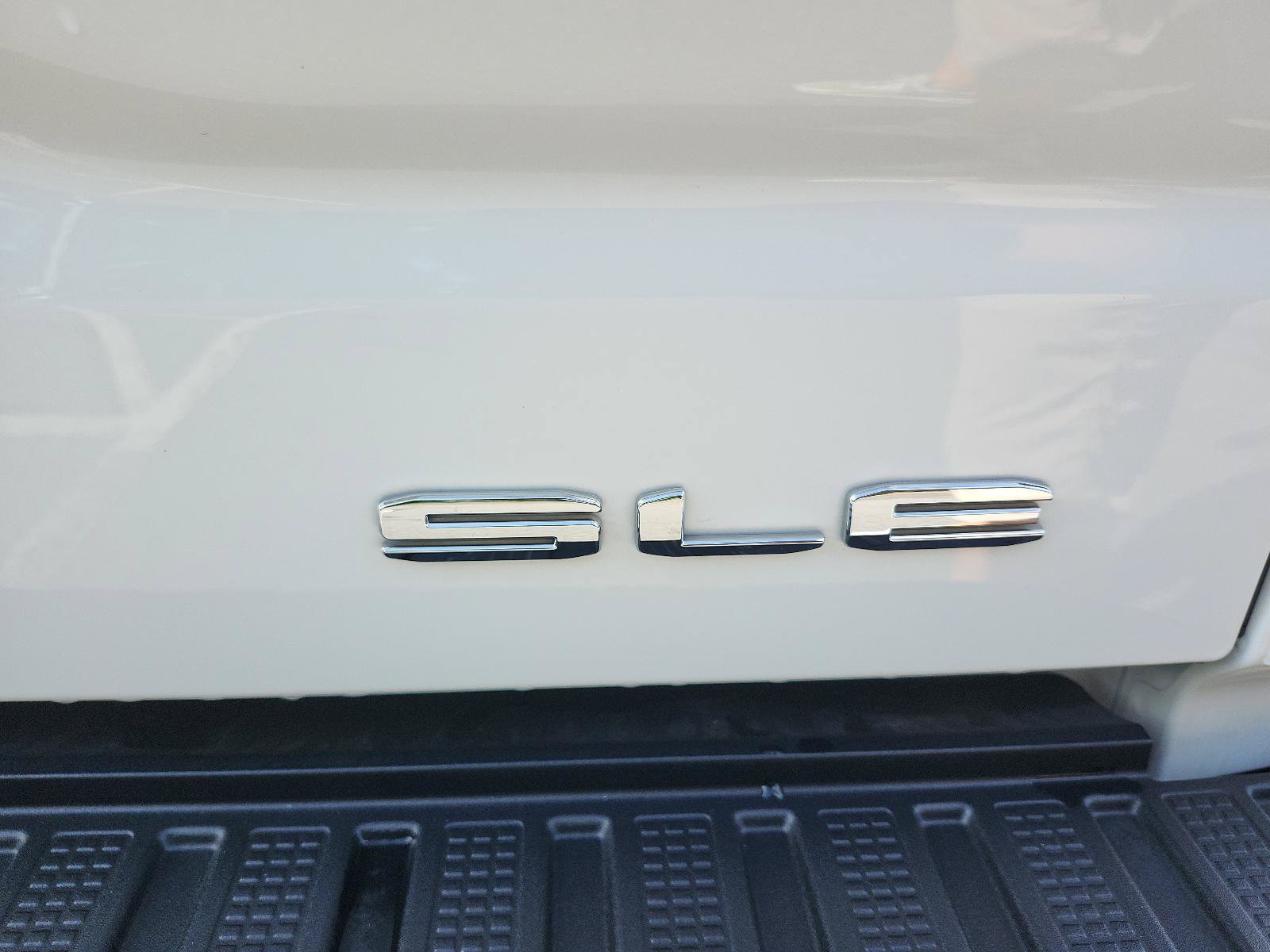 Certified 2025 GMC Sierra 1500 SLE AWD/4WD image 6