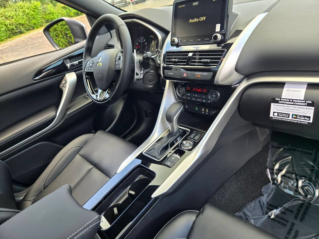 New 2026 Mitsubishi Eclipse Cross SEL AWD/4WD image 6