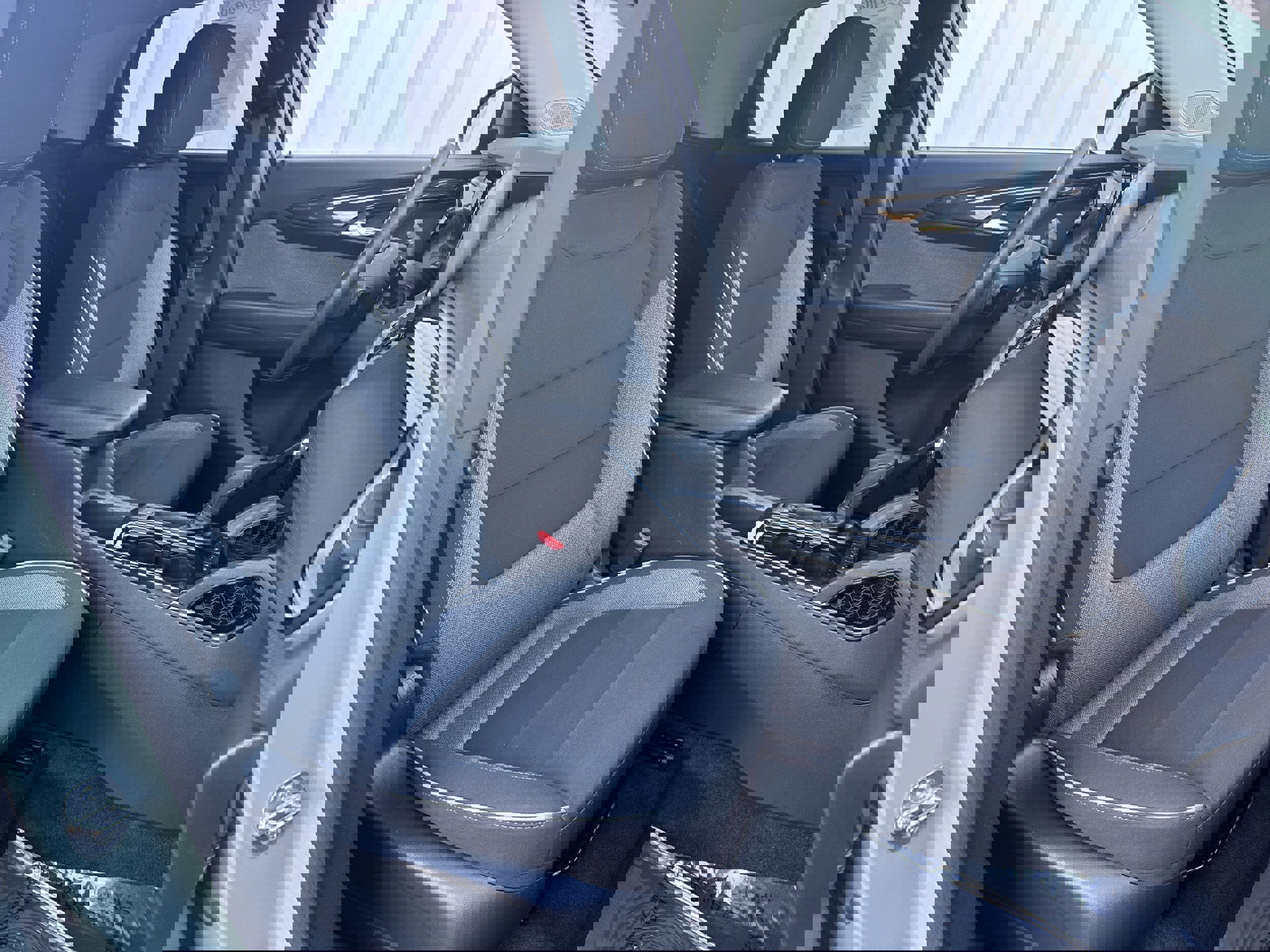 Used 2025 Chevrolet TrailBlazer LT image 12