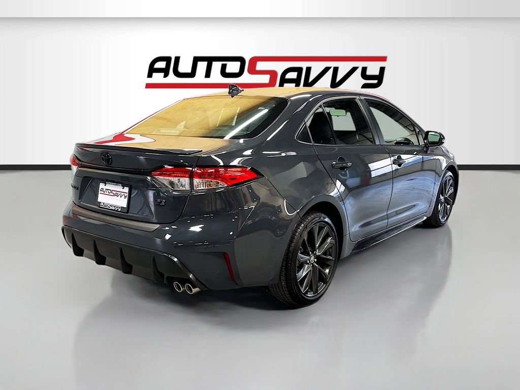 Used 2025 Toyota Corolla SE image 7