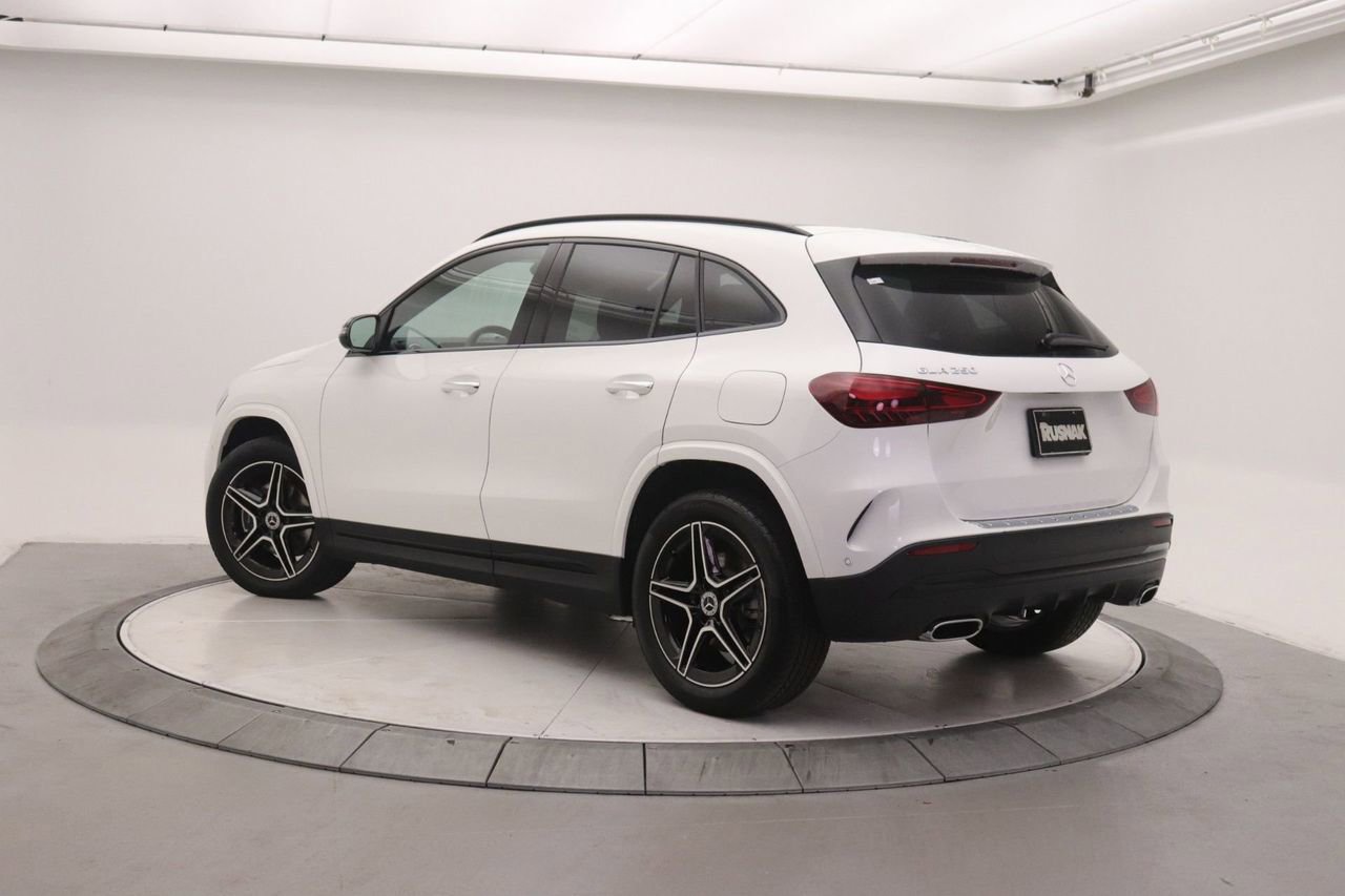 New 2026 Mercedes-Benz GLA 250 GLA 250 image 2