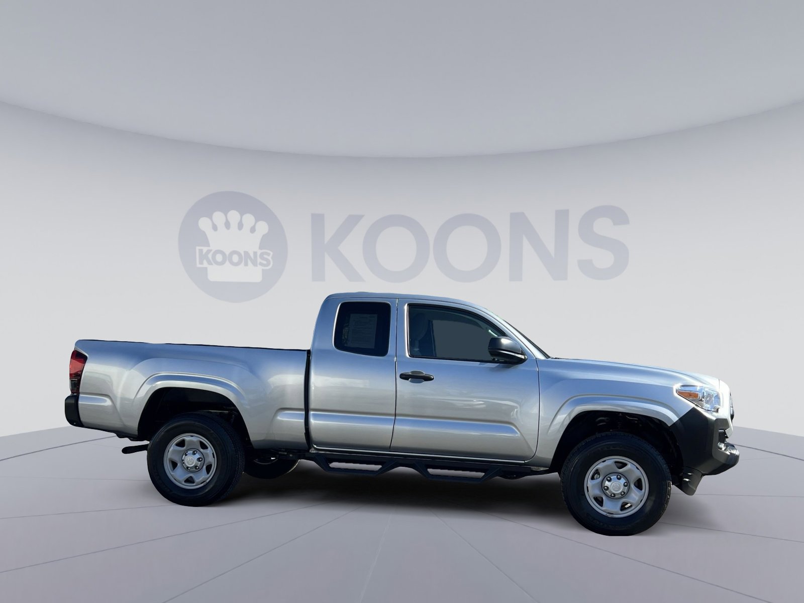 Used 2023 Toyota Tacoma SR image 7