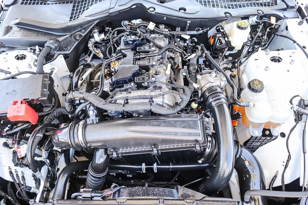 Used 2025 Ford Mustang Coupe RWD image 30