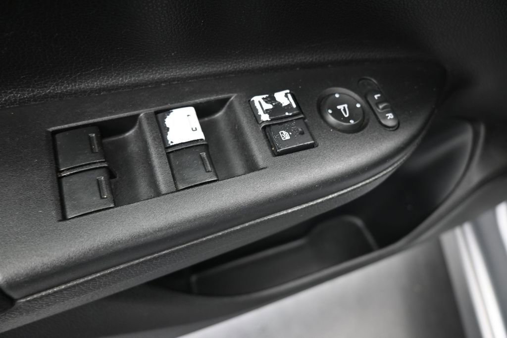 Used 2017 Honda Accord Sport image 13