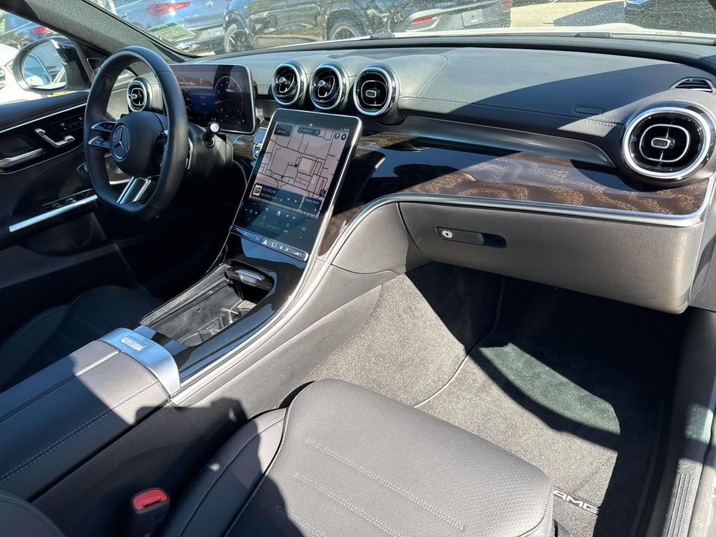 Used 2024 Mercedes-Benz C 300 Sedan image 12