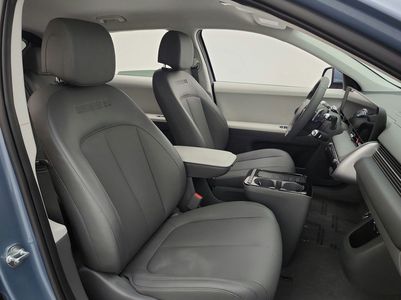 Used 2025 Hyundai Ioniq 5 SEL AWD/4WD image 17