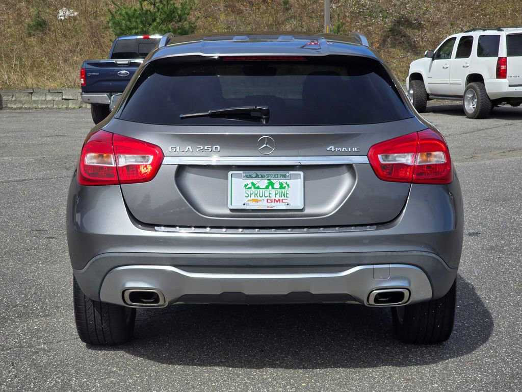 Used 2018 Mercedes-Benz GLA 250 4MATIC image 17