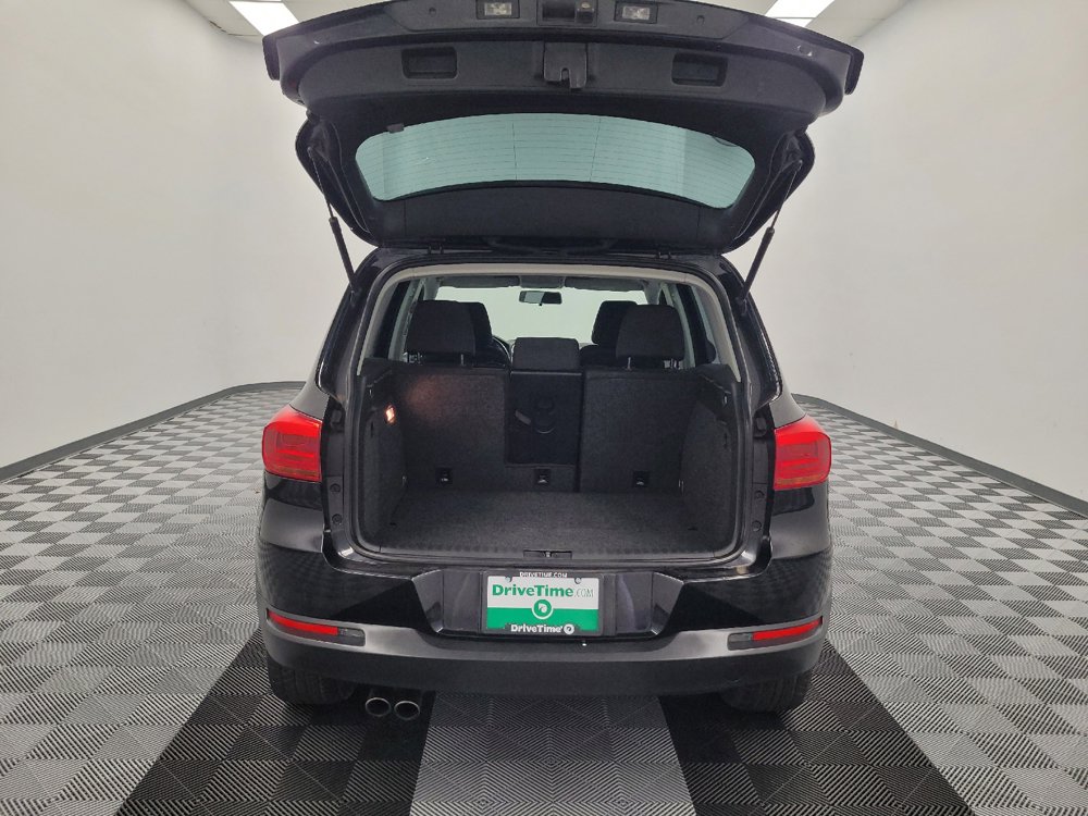 Used 2017 Volkswagen Tiguan Limited w/ Premium Package FWD image 29