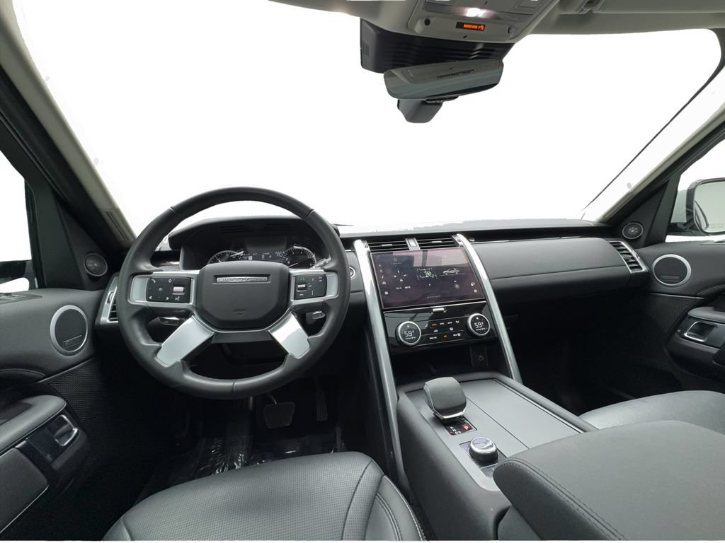 Used 2023 Land Rover Discovery S AWD/4WD image 38