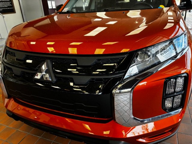 Used 2024 Mitsubishi Outlander Sport AWD image 9