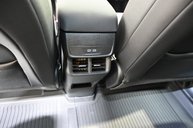 New 2026 Chevrolet Equinox RS w/ LPO, Floor Liner Package image 25