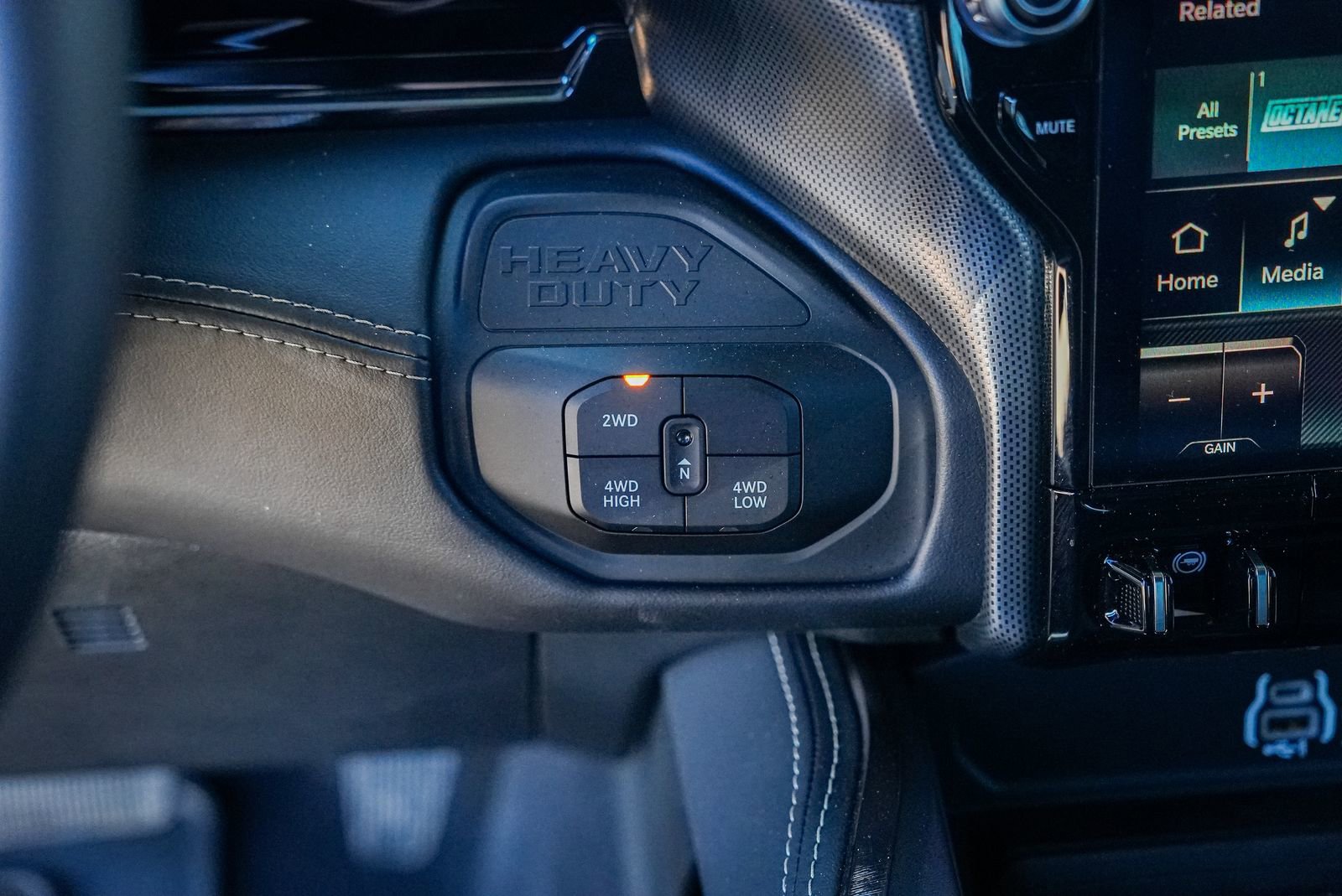 Used 2026 RAM 3500 Limited image 24