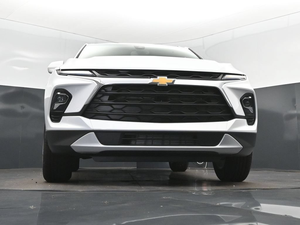New 2026 Chevrolet Blazer LT w/ Convenience Package FWD image 45