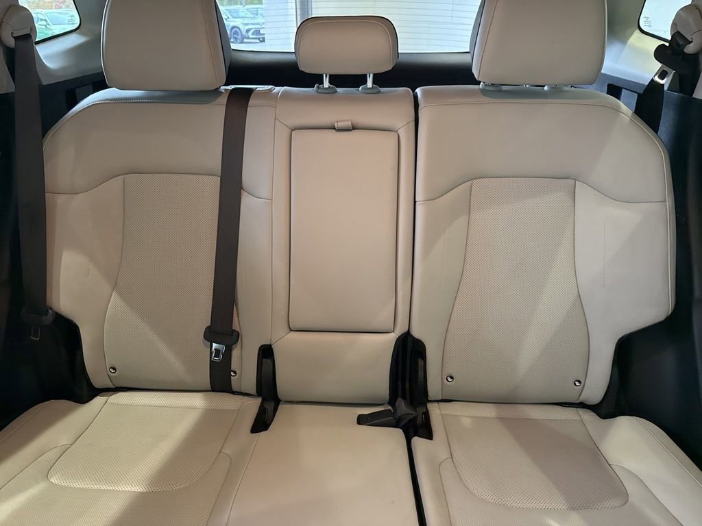 Used 2023 Kia Sportage EX image 15