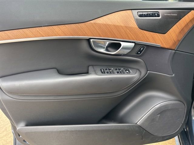 Certified 2023 Volvo XC90 B6 Plus w/ Protection Package Premier image 18