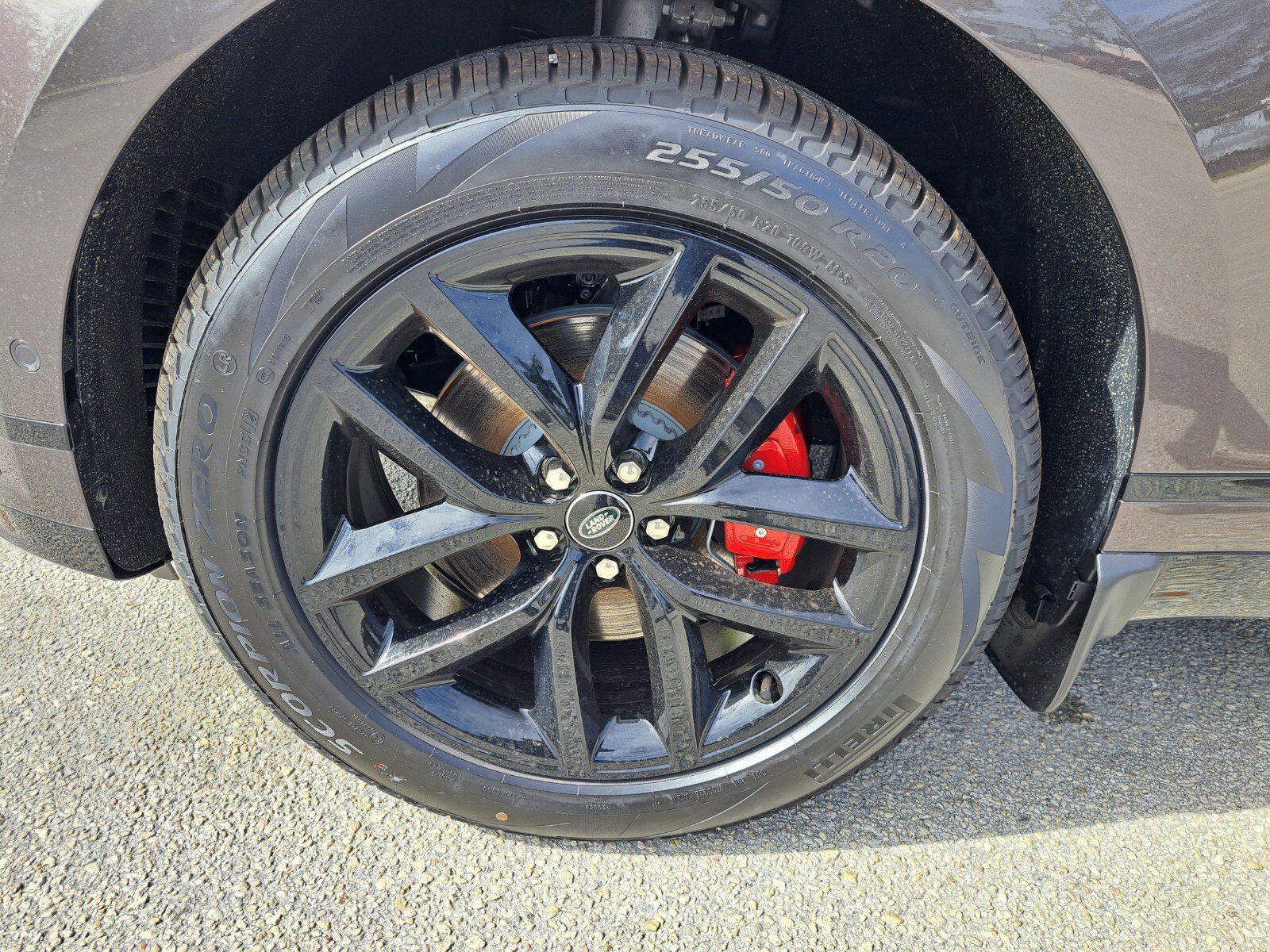 New 2025 Land Rover Range Rover Velar Dynamic SE image 7