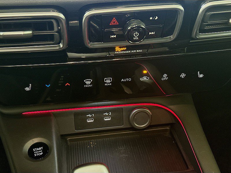 New 2026 Nissan Sentra SV w/ SV Convenience Package FWD image 17