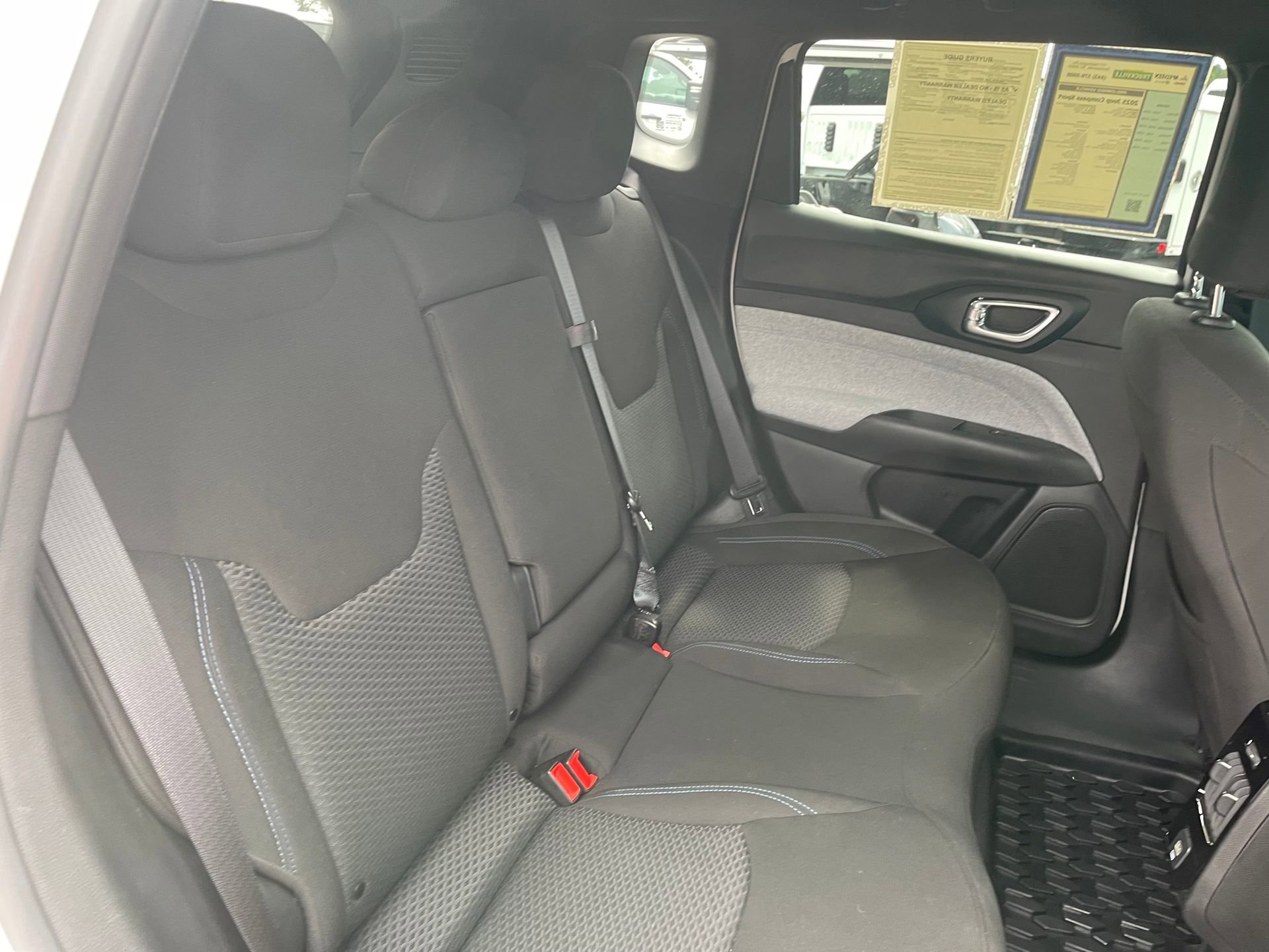 Used 2025 Jeep Compass Sport AWD/4WD image 25
