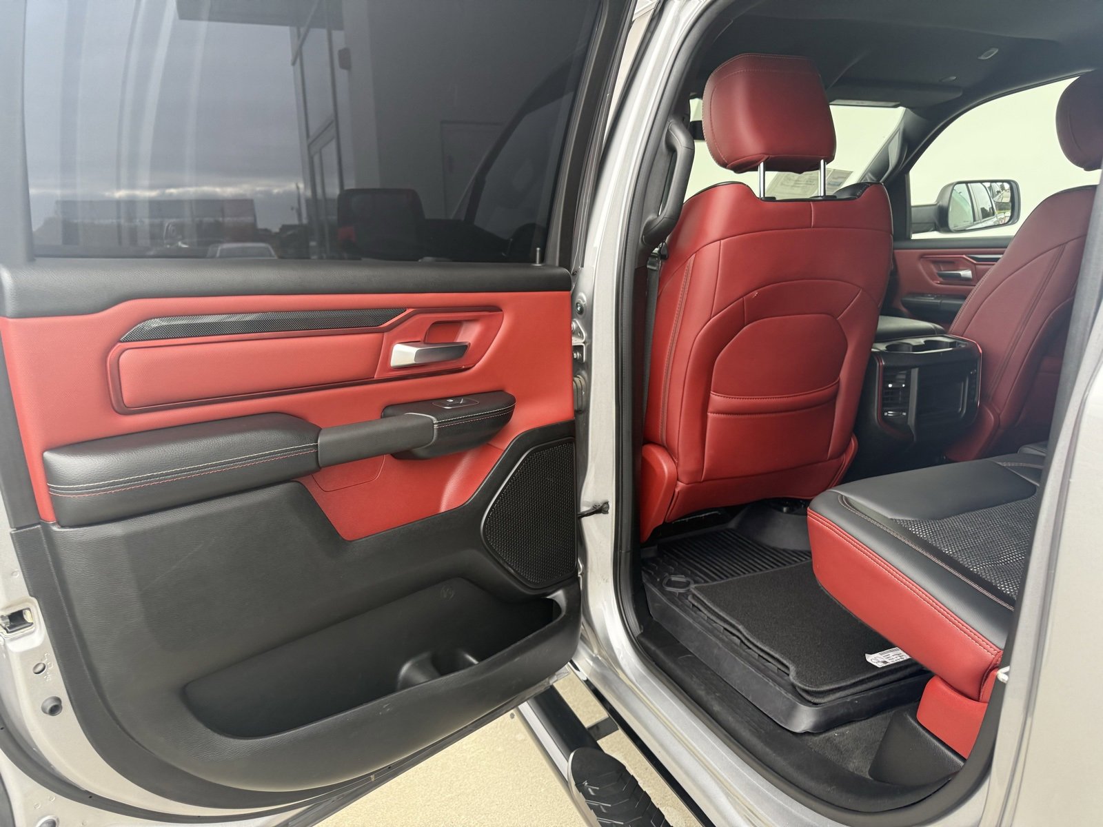 Used 2019 RAM 1500 Rebel image 25